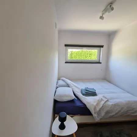 Le Container Des Champs. Feriehus Malmedy